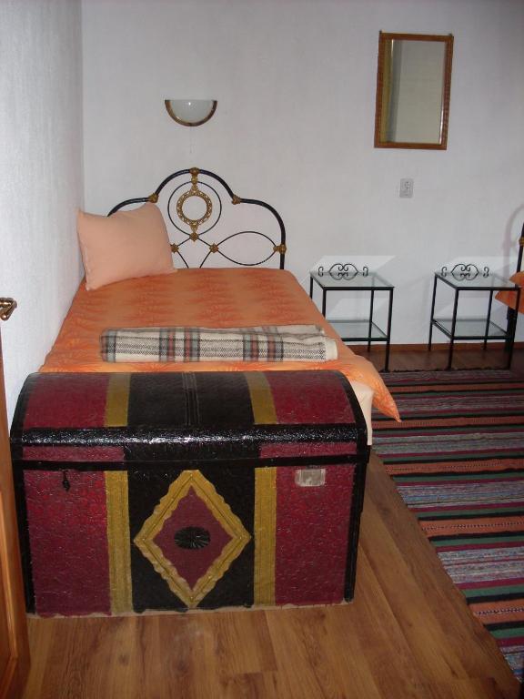 Tsutsovi House Hotell Kalofer Rum bild