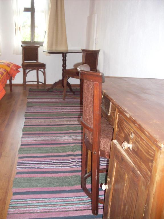 Tsutsovi House Hotell Kalofer Rum bild